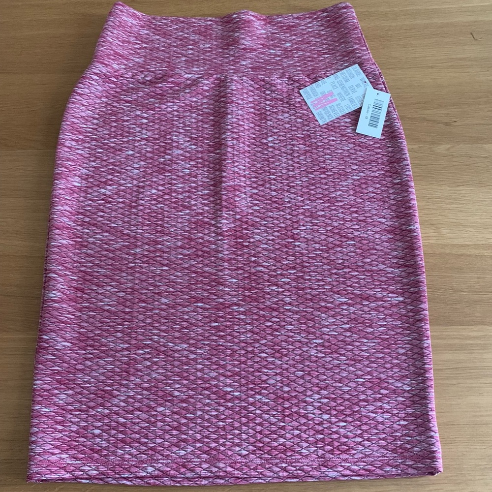 NWT Lularoe Cassie M